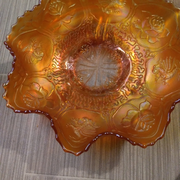 Dragon and Lotus Pumpkin marigold carnival glass - Picture 2 of 2